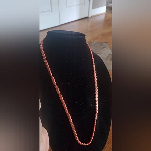 Red and Silver Tone Fashion Magnetic Necklace and Bracelet.🌴 - Picture 10 of 10